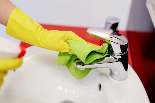 Transparent pricing for move-out cleaning services