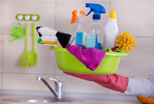 Detailed kitchen cleaning during a move-out cleaning service