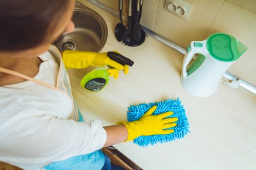 Secure payment for end of tenancy cleans with online protection