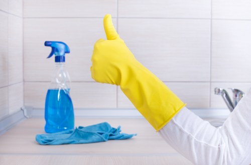 Kitchen appliance and cupboard cleaning during an end of tenancy clean